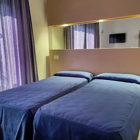 Otel Villamarina Club