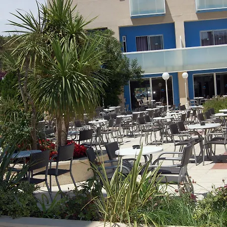 Villamarina Club 3* Salou