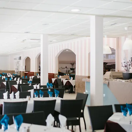 Villamarina Club Hotel