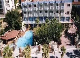 Otel Villamarina Club
